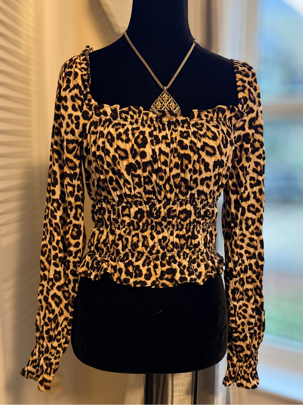NWT H&M Leopard Print Smocked Long Sleeve Top - Tan/Black
